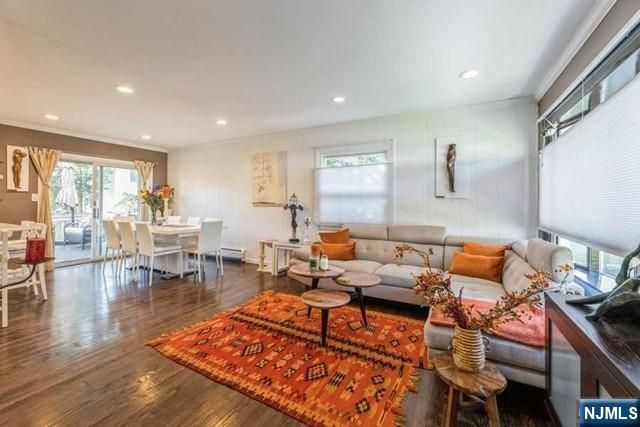 326 Brookside Avenue, Cresskill, NJ 07626