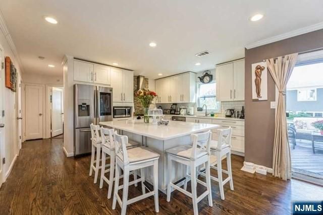 326 Brookside Avenue, Cresskill, NJ 07626