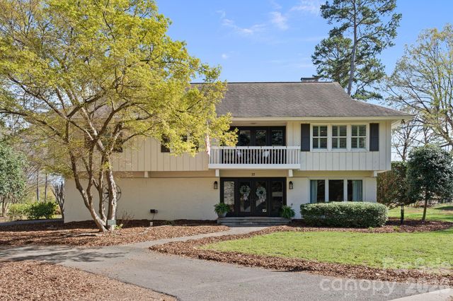 22 Honeysuckle Lane, Clover, SC 29710