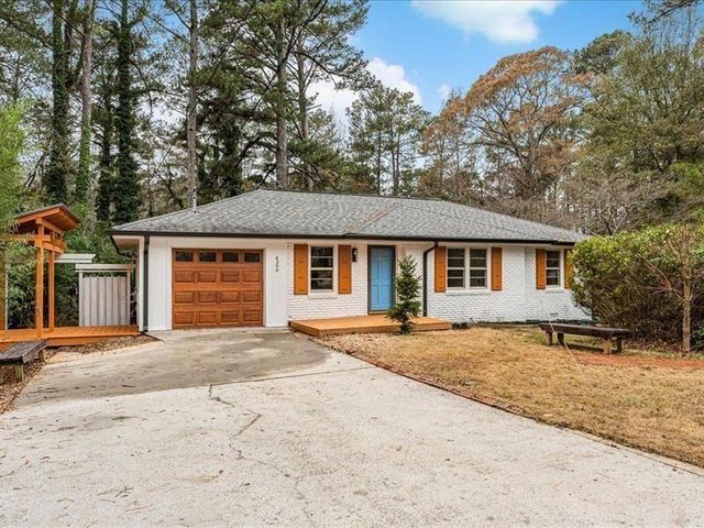 4390 Chelou Drive, Austell, GA 30106