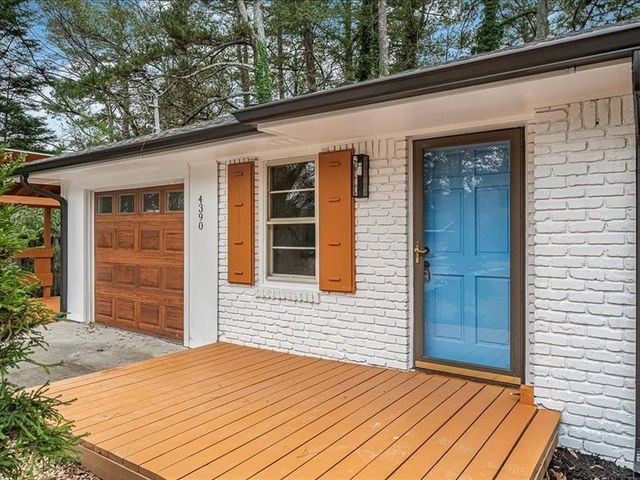 4390 Chelou Drive, Austell, GA 30106