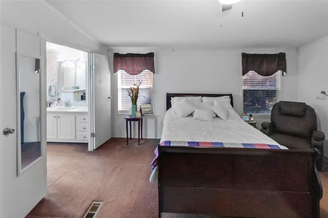 141 Morning Dove LN, Elgin, TX 78602