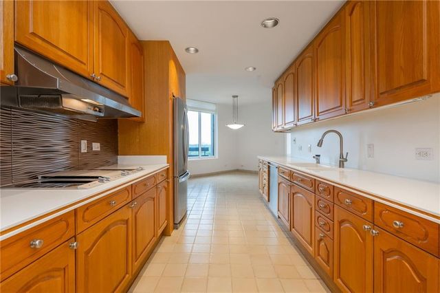 2660 Peachtree Road NW 15G, Atlanta, GA 30305
