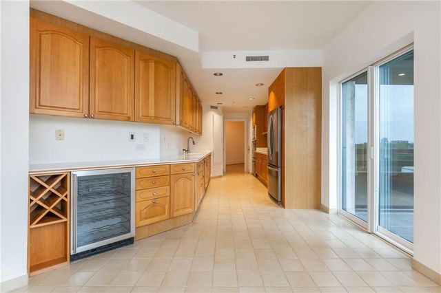 2660 Peachtree Road NW 15G, Atlanta, GA 30305