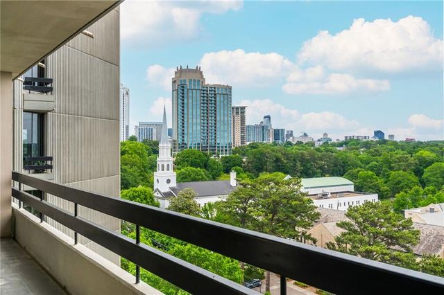 2660 Peachtree Road NW 15G, Atlanta, GA 30305