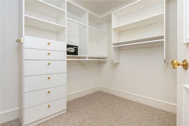 2660 Peachtree Road NW 15G, Atlanta, GA 30305