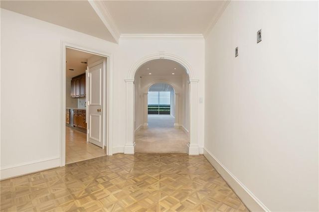2660 Peachtree Road NW 15G, Atlanta, GA 30305