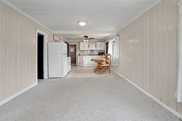 10 Barnes Street, Wareham, MA 02571