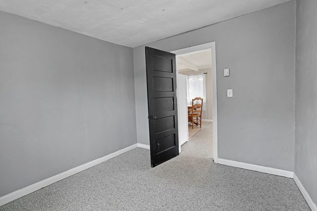 10 Barnes Street, Wareham, MA 02571