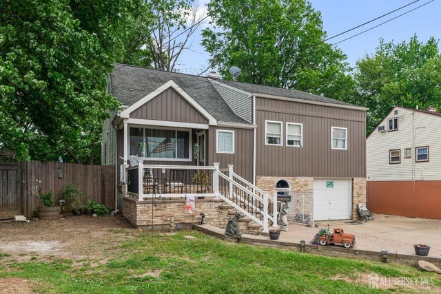 251 Arlington Drive, Fords, NJ 08863