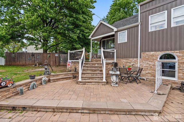 251 Arlington Drive, Fords, NJ 08863