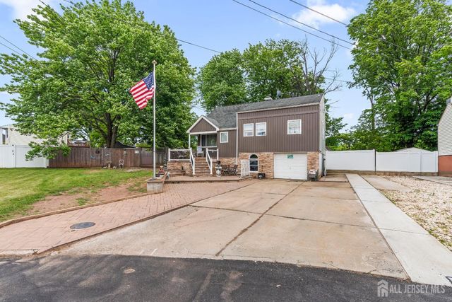 251 Arlington Drive, Fords, NJ 08863