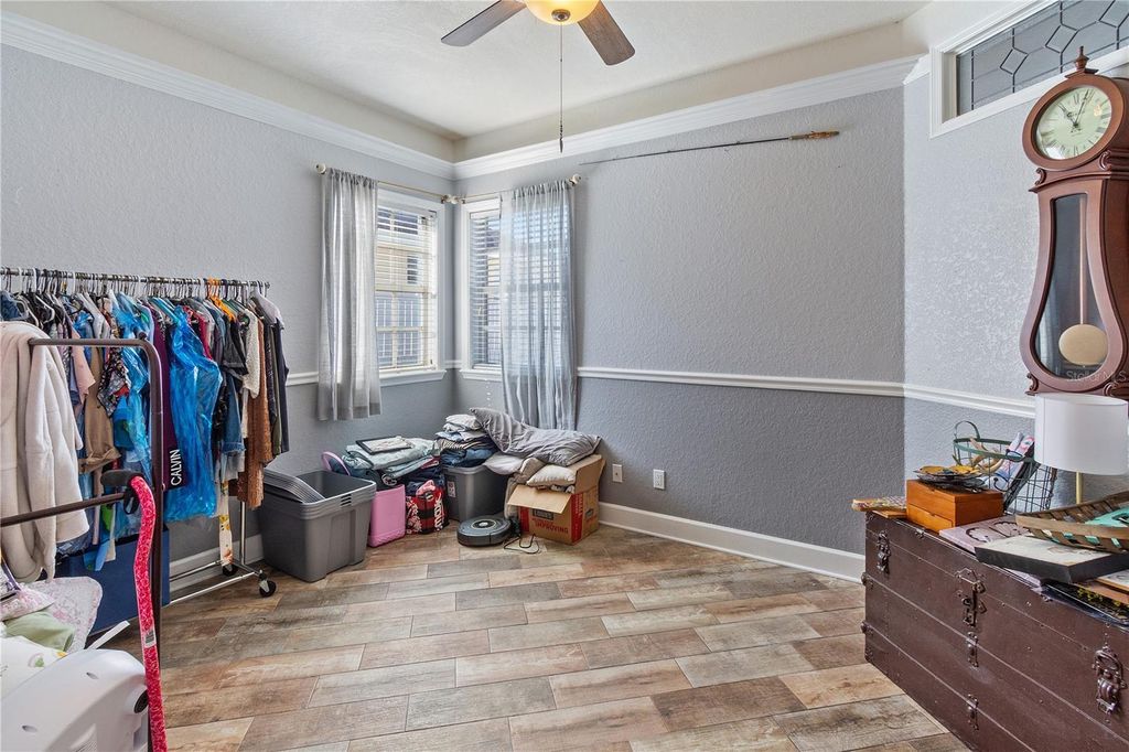 Image 19 of property listing at 1224 7TH STREET NW, Winter Haven, FL 33881