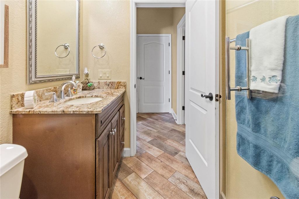 Image 21 of property listing at 1224 7TH STREET NW, Winter Haven, FL 33881