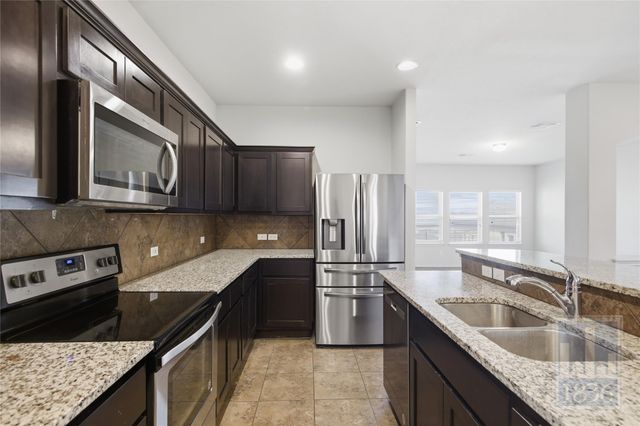 720 Coltrane DR, Pflugerville, TX 78660