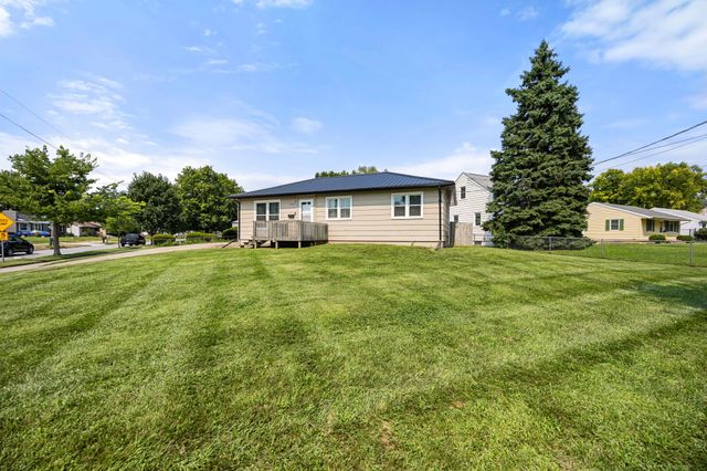 2500 Arthur Avenue, Des Moines, IA 50317