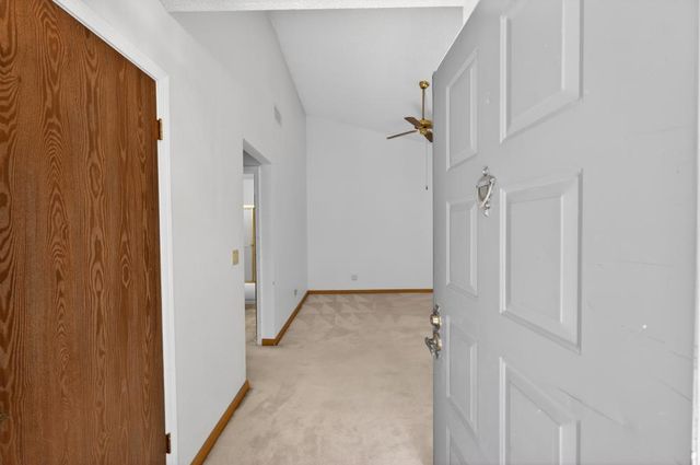 9353 Aizenberg Cir, Elk Grove, CA 95624