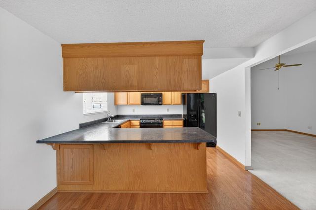 9353 Aizenberg Cir, Elk Grove, CA 95624