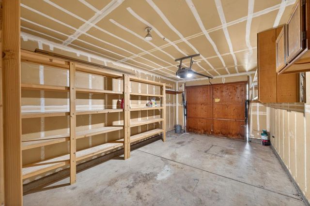 9353 Aizenberg Cir, Elk Grove, CA 95624