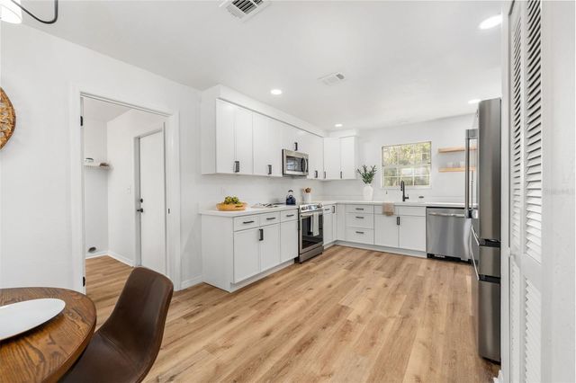 7001 NW 52ND TERRACE, Gainesville, FL 32653