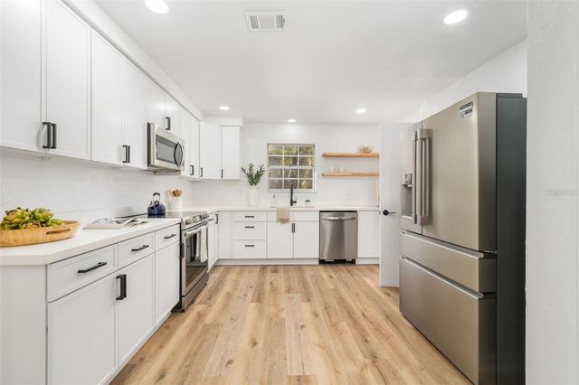 7001 NW 52ND TERRACE, Gainesville, FL 32653