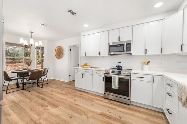 7001 NW 52ND TERRACE, Gainesville, FL 32653