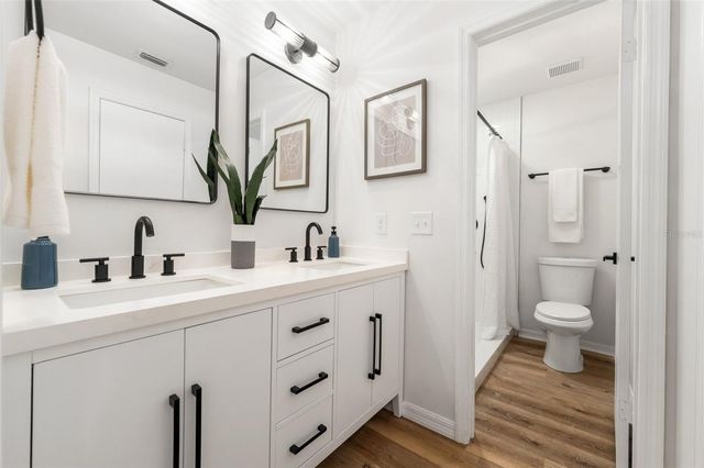 7001 NW 52ND TERRACE, Gainesville, FL 32653