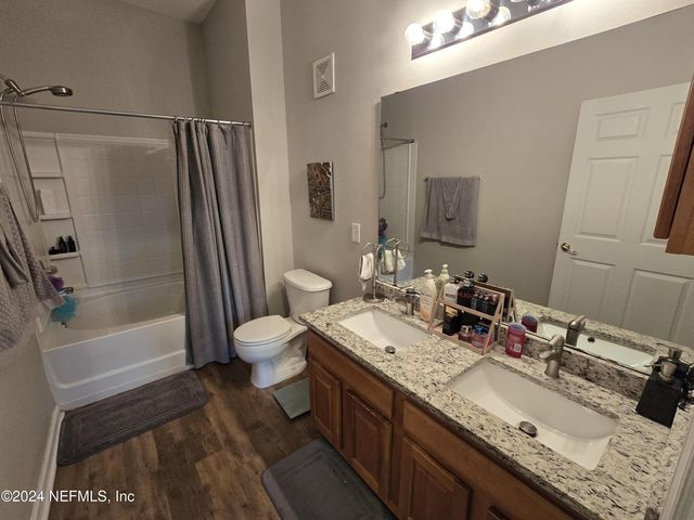 785 OAKLEAF PLANTATION Parkway, 1433, Orange Park, FL 32065