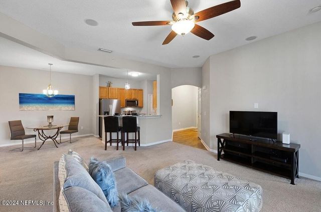 785 OAKLEAF PLANTATION Parkway, 1433, Orange Park, FL 32065