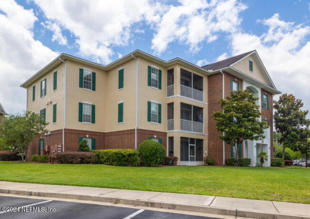 785 OAKLEAF PLANTATION Parkway, 1433, Orange Park, FL 32065