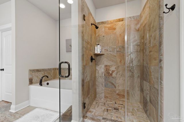 1544 Sabal Palm Dr, Gulf Breeze, FL 32563