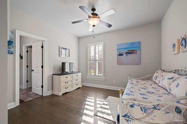 1544 Sabal Palm Dr, Gulf Breeze, FL 32563