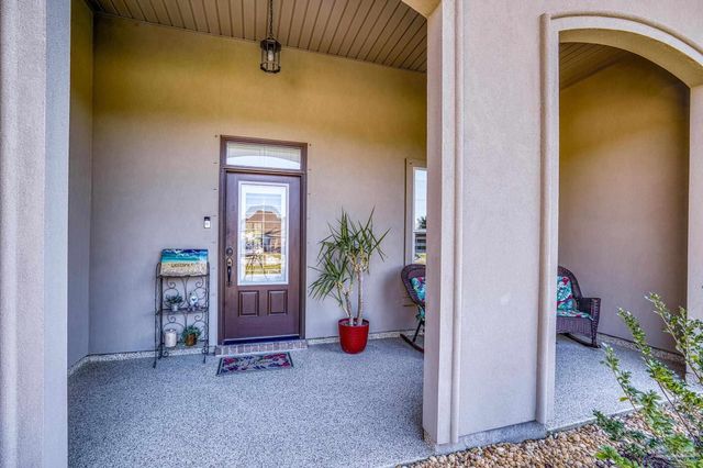 1544 Sabal Palm Dr, Gulf Breeze, FL 32563