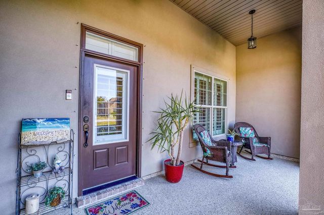 1544 Sabal Palm Dr, Gulf Breeze, FL 32563