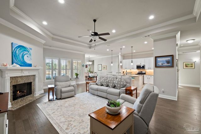 1544 Sabal Palm Dr, Gulf Breeze, FL 32563