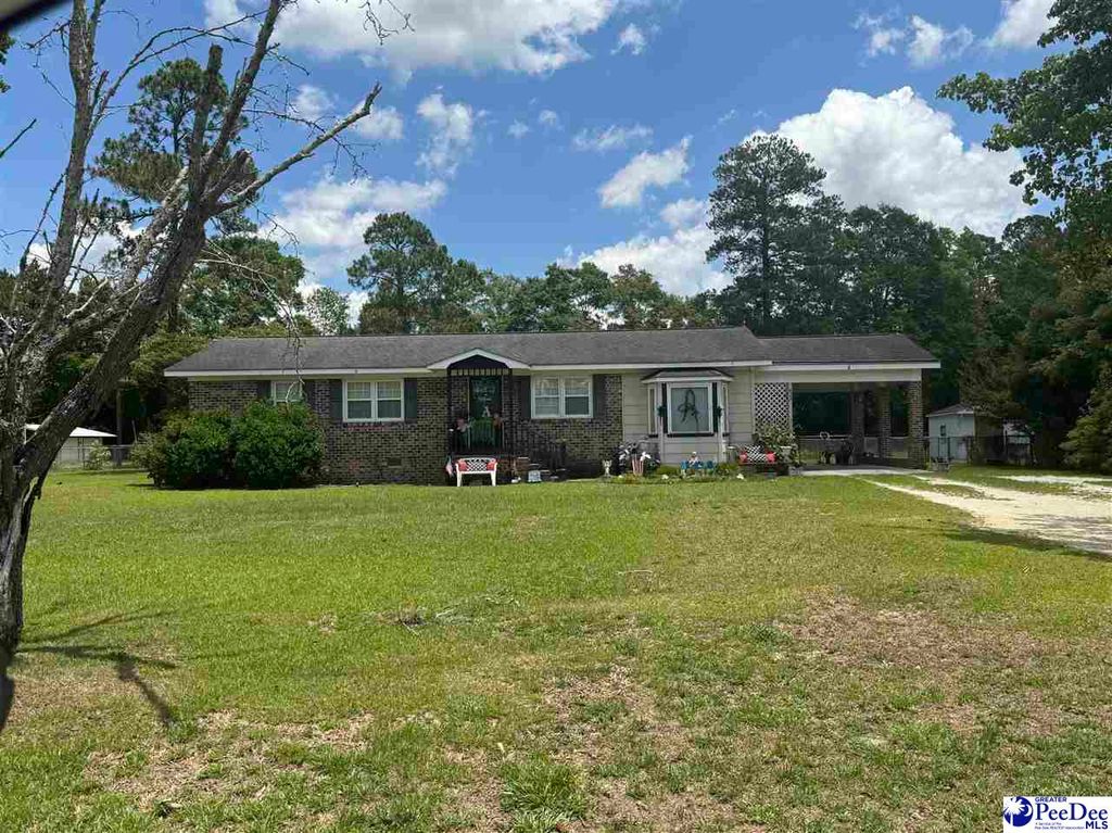432 Van Dyke Road, Dillon, SC 29536