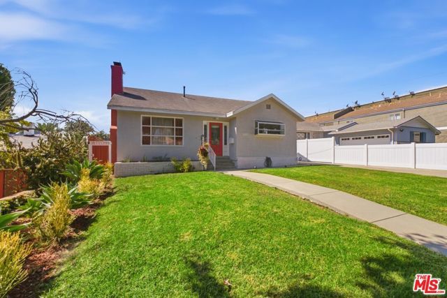 332 E Plymouth Street, Inglewood, CA 90302