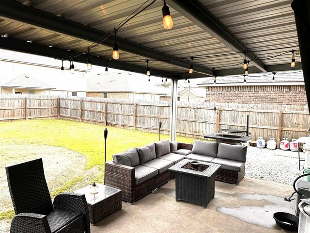 332 Oak Hampton Dr Drive, Sulphur, LA 70665