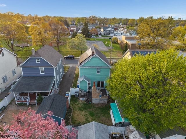 119 Edgewood Rd, Linden City, NJ 07036