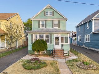 119 Edgewood Rd, Linden City, NJ 07036