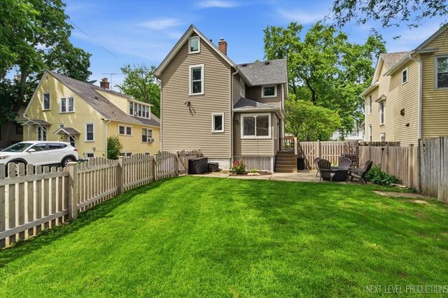 722 Garfield Avenue, Aurora, IL 60506