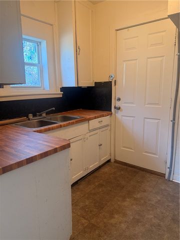2107 16th 1, Corpus Christi, TX 78404