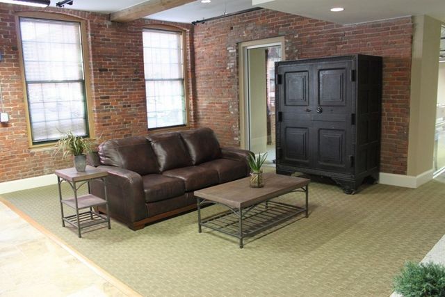 64 Beacon Street A-302, Worcester, MA 01608