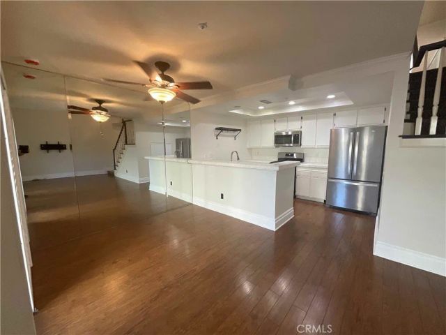 543 Victoria Street H, Costa Mesa, CA 92627