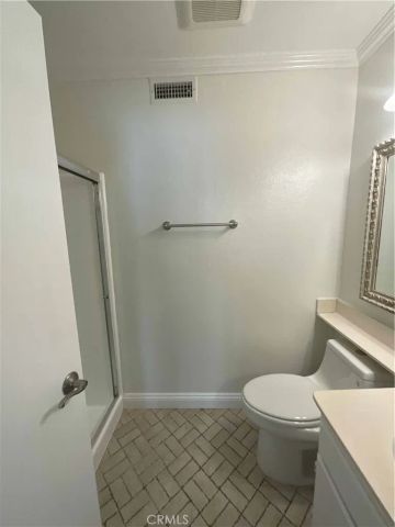 543 Victoria Street H, Costa Mesa, CA 92627