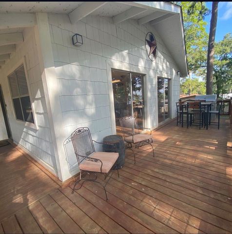 149 Skiers Cove Lane, Trinity, TX 75862