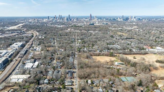 376 Mell NE Avenue, Atlanta, GA 30307