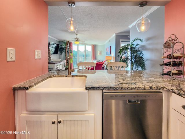 2000 New River Inlet Road 2602, N Topsail Beach, NC 28460