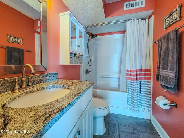 2000 New River Inlet Road 2602, N Topsail Beach, NC 28460