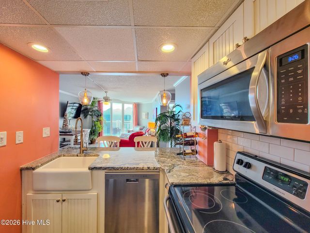 2000 New River Inlet Road 2602, N Topsail Beach, NC 28460